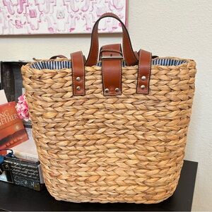 Large straw tote. Blue and white stripe interior